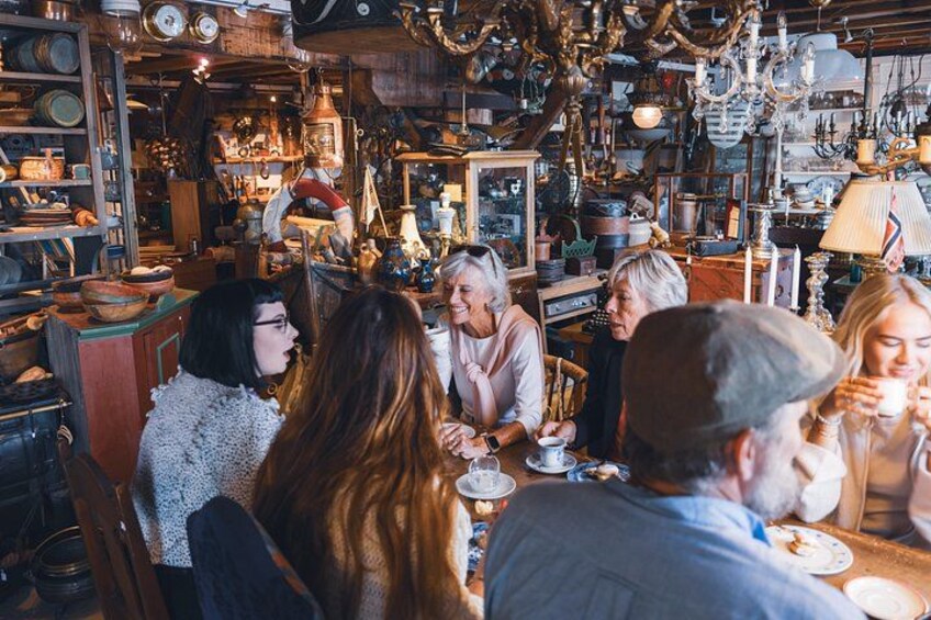 Delicious treats in small local and authentic restaurants. 3