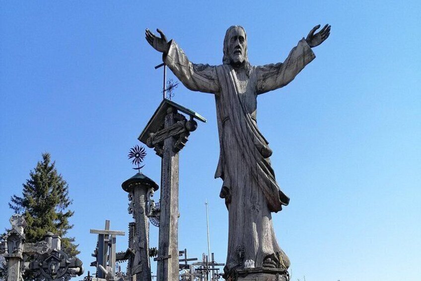 2 countries! Hill of Crosses, Rundale Palace and Bauska castle 2