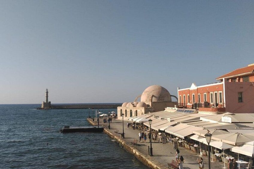 True Love in Chania: Self-Guided Romantic Puzzle Walk 3