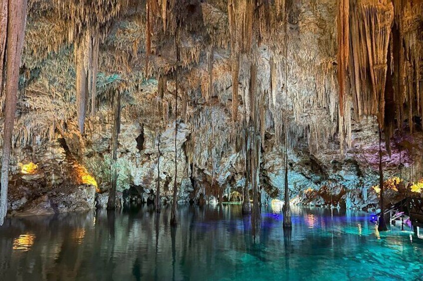 Full-Day Private Tour to Chichen Itza and 2 Cenotes Experience 2