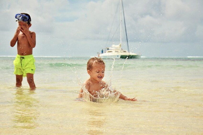 Ile Aux Cerfs full day shared catamaran with BBQ lunch & drinks 3