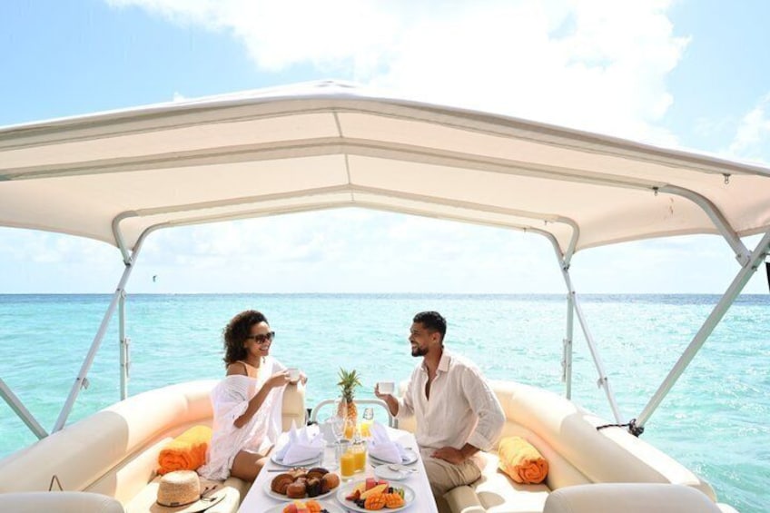 Private 5 Island Pontoon Boat Cruise with Lunch & Drinks 1