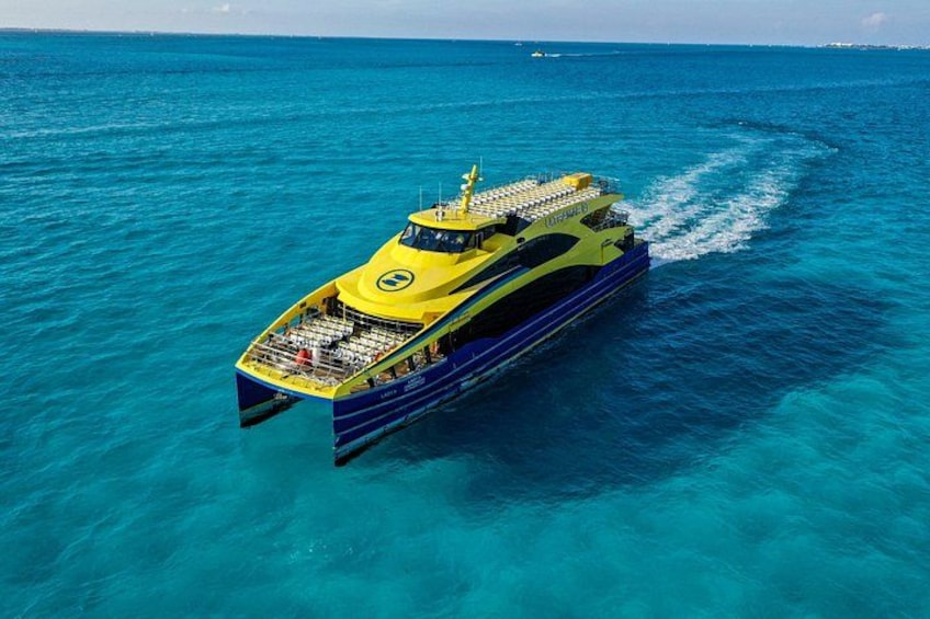 Ultramar Ferry, Regular round ticket, Playa del Carmen-Cozumel 3