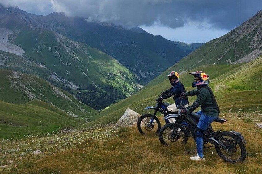 Big Almaty Lake Tour by car Till Lake, or Hiking, Almarasan Gorge 3