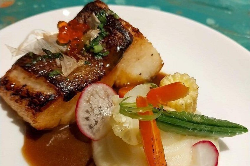 Local Gourmet Bites & Wine Tasting - Night Activity in Curacao 3