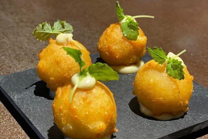 Local Gourmet Bites & Wine Tasting - Night Activity in Curacao 4