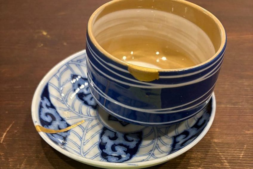 Authentic Kintsugi Experience with real Urushi in Namba Osaka 1