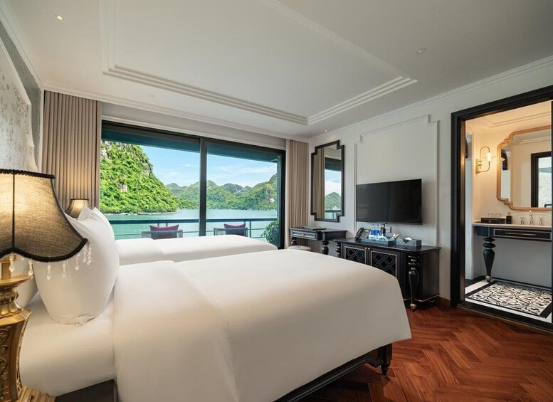 Picture 103 for Activity Hanoi/Ninh Binh: 2-Day 6-Star Cruise Halong & Lan Ha Bay 3