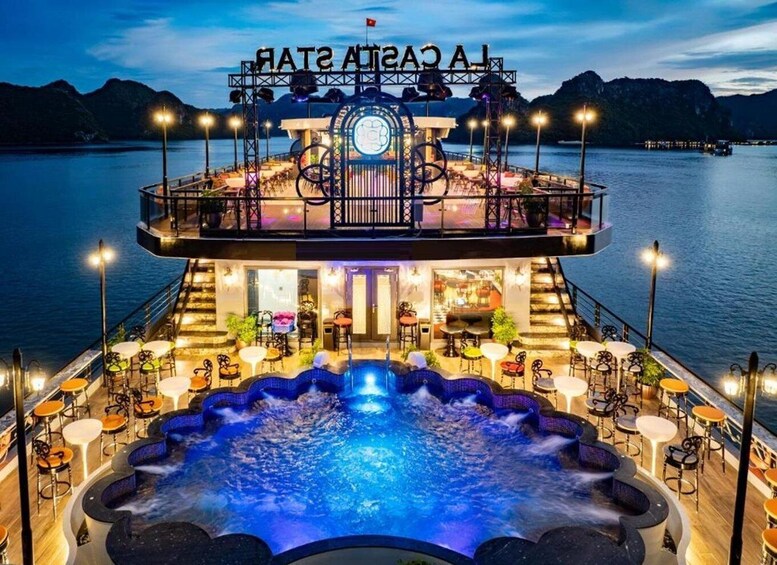 Picture 109 for Activity Hanoi/Ninh Binh: 2-Day 6-Star Cruise Halong & Lan Ha Bay 3