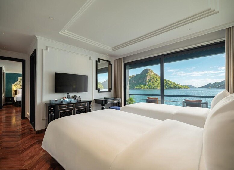 Picture 101 for Activity Hanoi/Ninh Binh: 2-Day 6-Star Cruise Halong & Lan Ha Bay 5