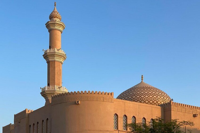 Enjoy the beauty of Fanja, Samail، Izki & Nizwa on a special trip 2