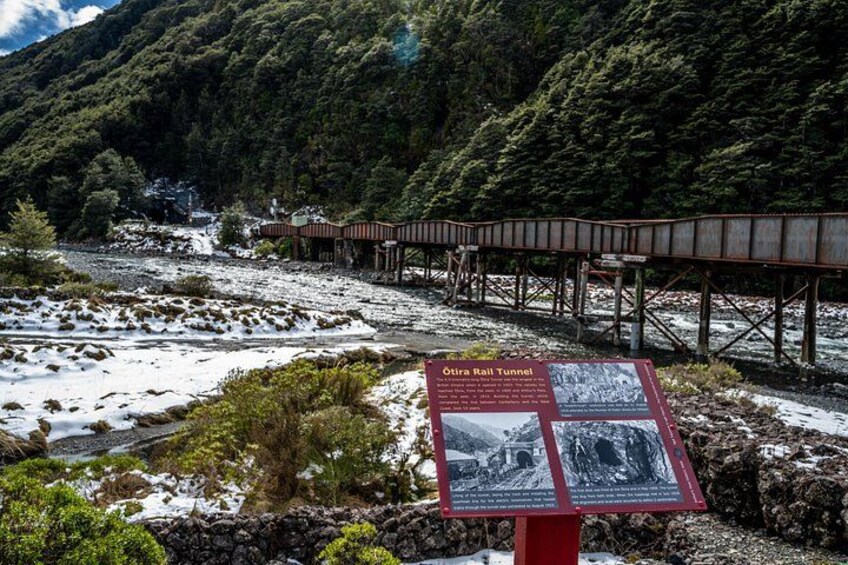 TranzAlpine train journey through the Southern Alps 2