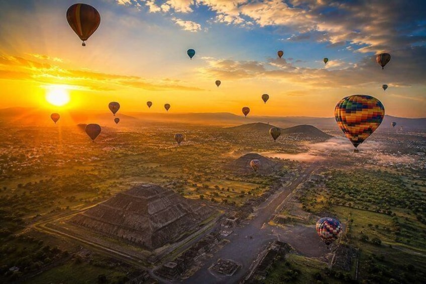 Flight in Globo Teotihuacan cave, transportation and tour 1