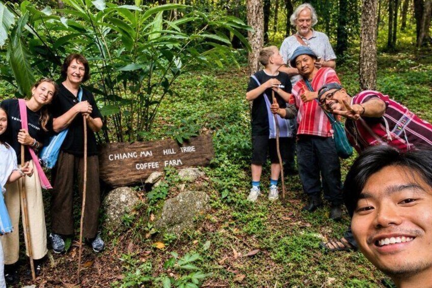 Chiang Mai Jungle Coffee Experience: Farm Trek, Roast & Brew. 4
