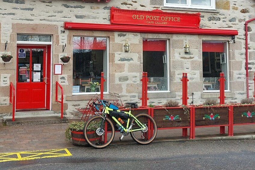 2 Days Private Guided Bikepacking in Cairngorm National Park 5