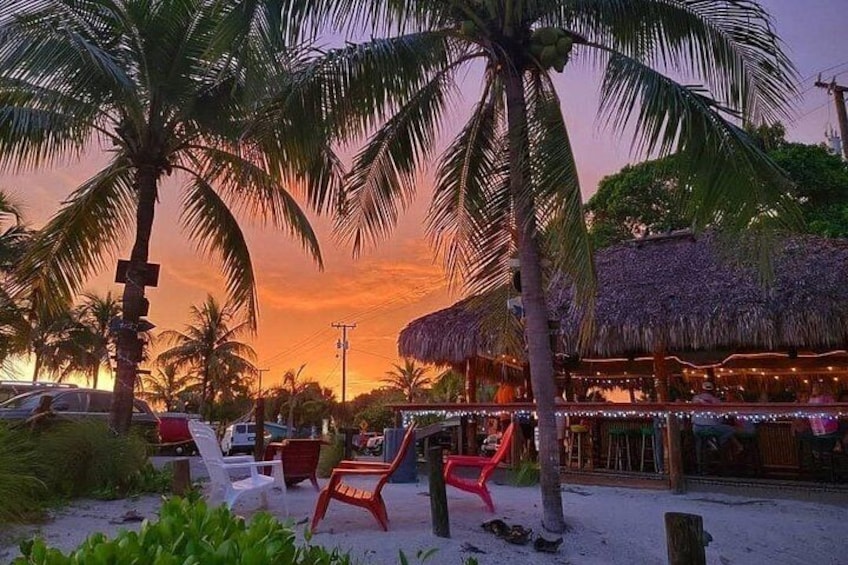 3-Hour Tikibar Private Hopping in Sarasota 3