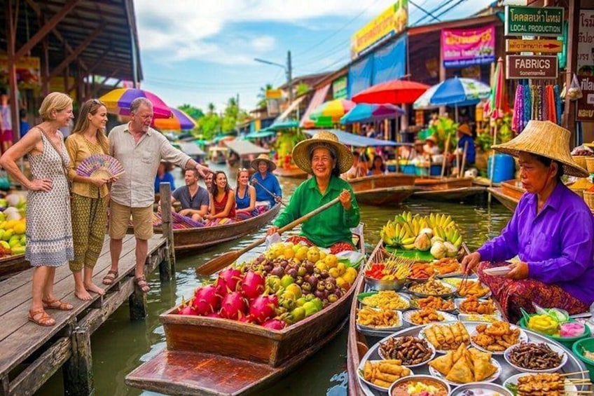 Bangkok: Floating and Train Market with Boat Trip 2