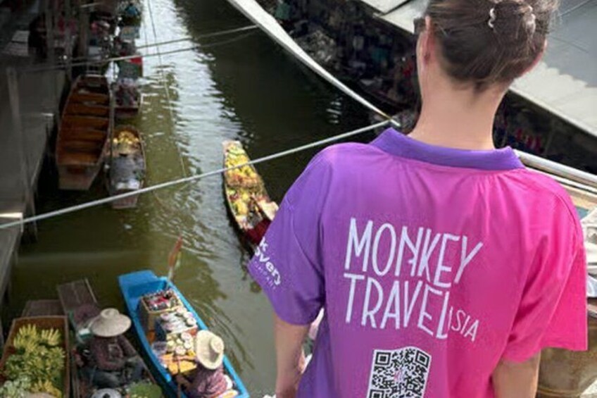 Bangkok: Floating and Train Market with Boat Trip 3