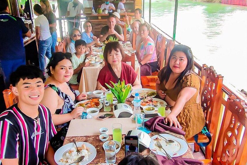 BOHOL Tour 2026 - Chocolate Hills, Tarsier and River Cruise Lunch 3