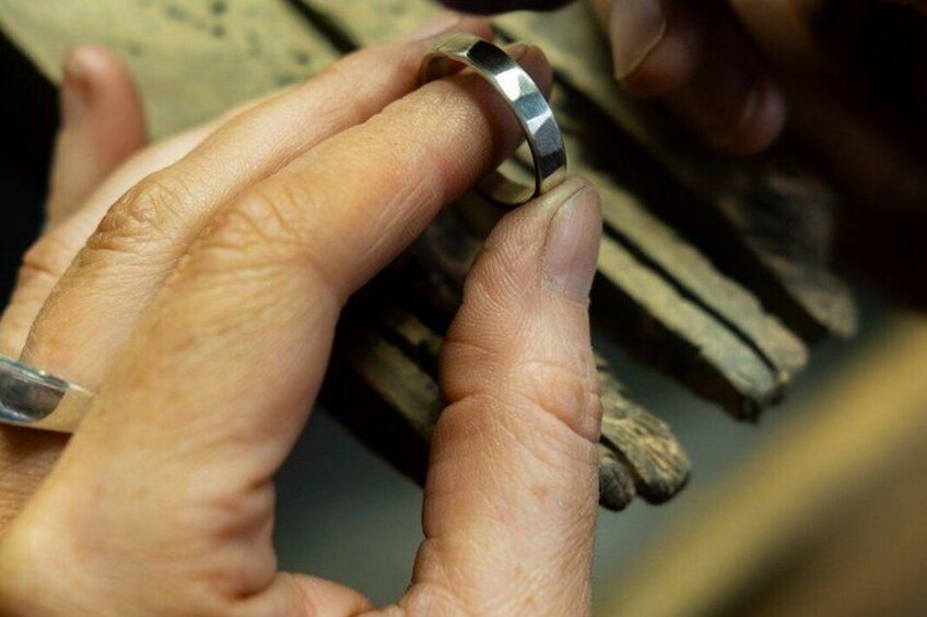 Dublin Jewellery Forge a Hammered Silver Ring: Drury Street 5