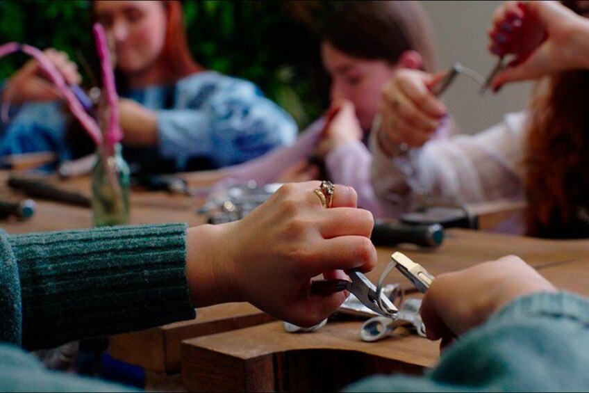 Dublin Jewellery Forge a Hammered Silver Ring: Drury Street 4