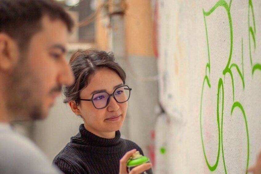 Istanbul Graffiti Experience with Local Artist at Private Garden 2