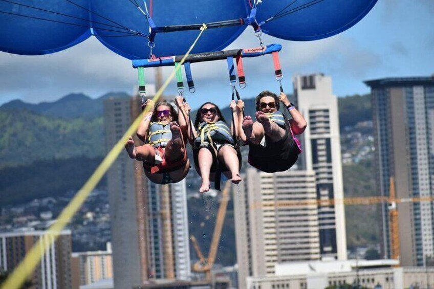 600ft Parasailing Ride in Waikiki, Hawaii