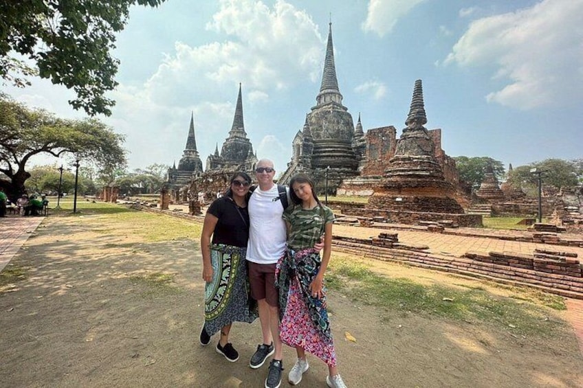 Railway Market, Floating Market and Ayutthaya (Premium Service) 2