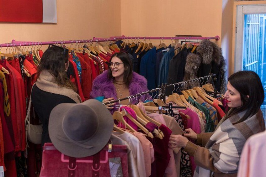 Vintage Shopping Tour in Milan 2