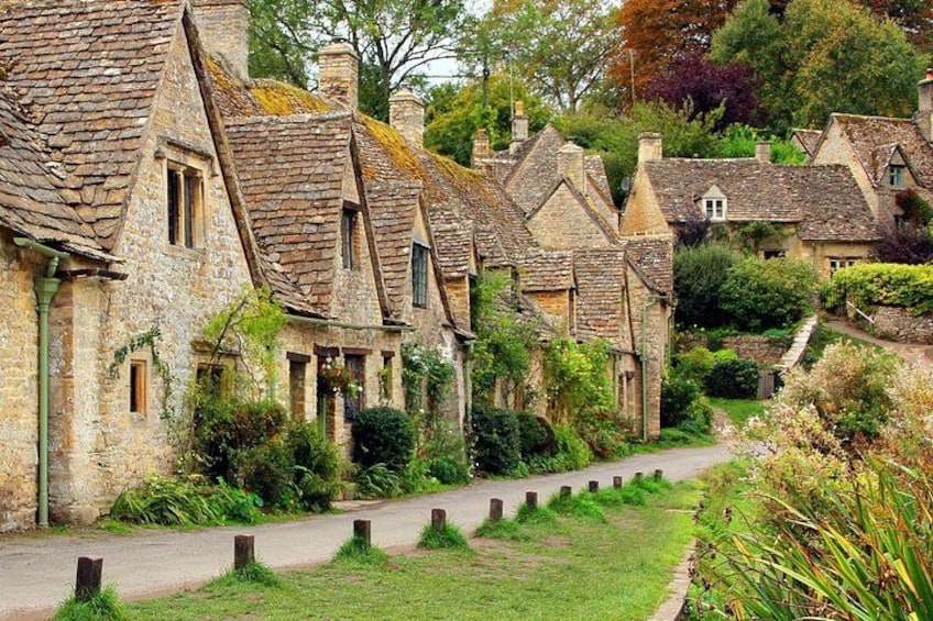 Cotswolds Full-Day Tour From Birmingham 2