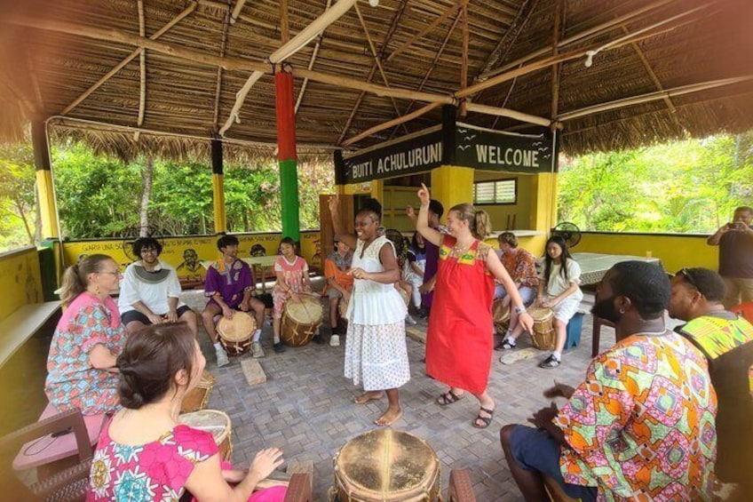 Authentic Garifuna Drumming and Dancing Class in Hopkins Belize 5
