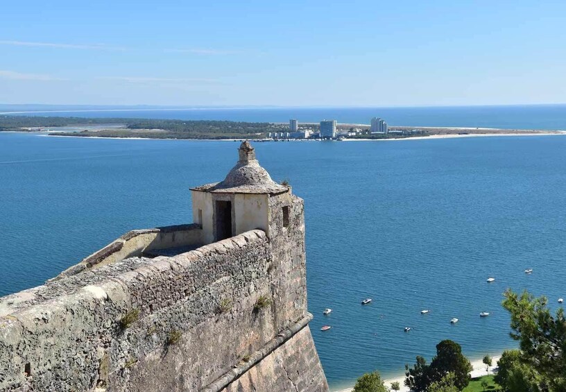 From Lisbon: Sesimbra, Arrabida, Setubal & Palmela - Private