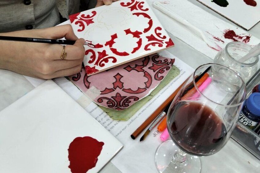 Porto: Tile Painting Workshop with Porto Wine (Sé do Porto) 2