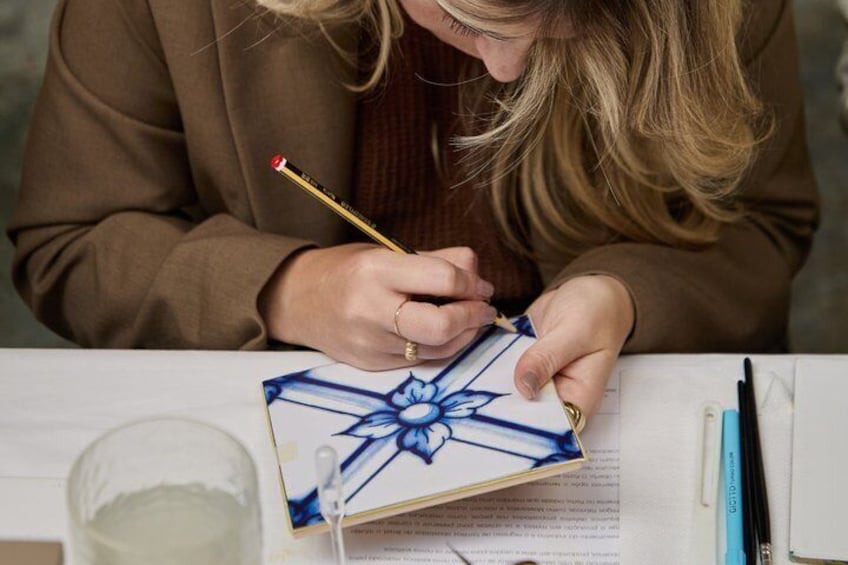 Porto: Tile Painting Workshop with Porto Wine (Sé do Porto) 2