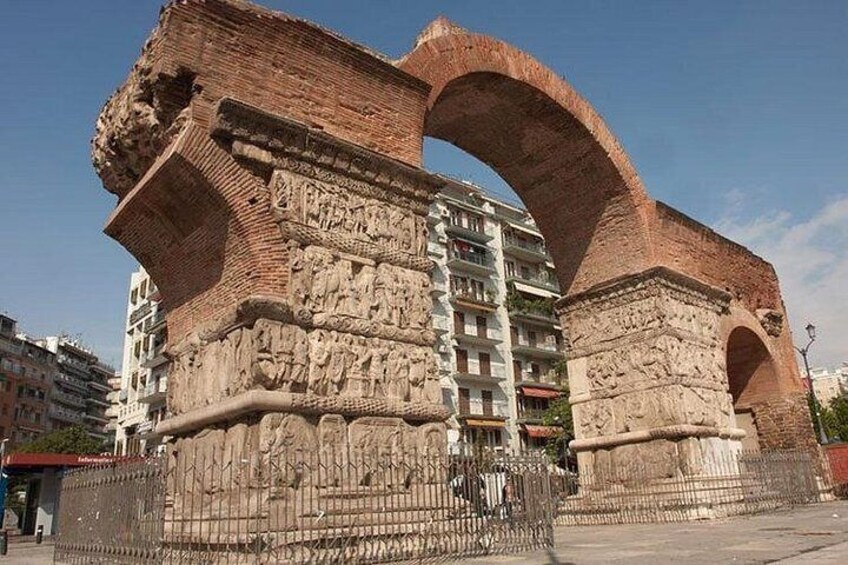 Arch of Galerius 5