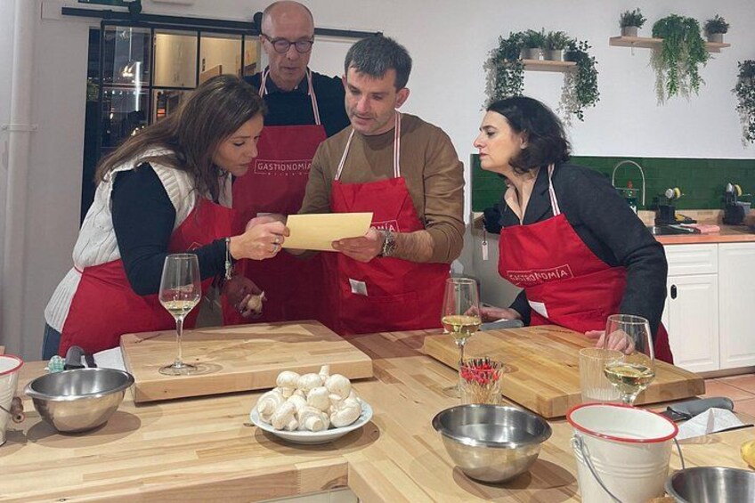 Traditional Basque Pintxos Cooking Class in Bilbao 3