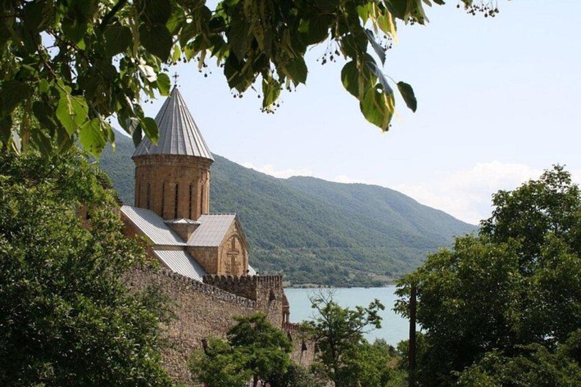 Fortress Ananuri 1
