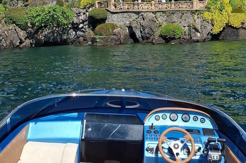 Full Day Private Lake Como Speedboat Tour with drinks & Swimming 2