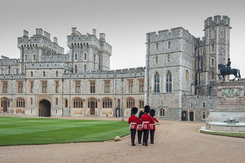 Full Day Private Shore Tour in Windsor from Southampton Port 4