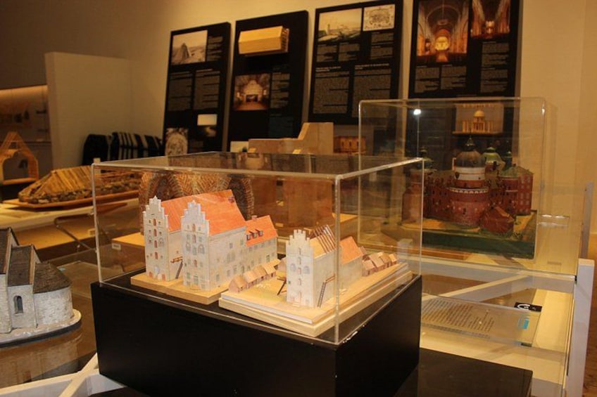 A model display case with architectural models of buildings. 2