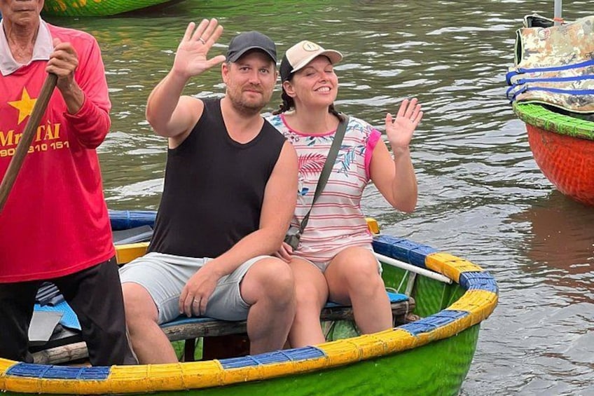 Hoi an Coconut Boat & Hoi an Ancient Town(Option Marble Mountain) 2