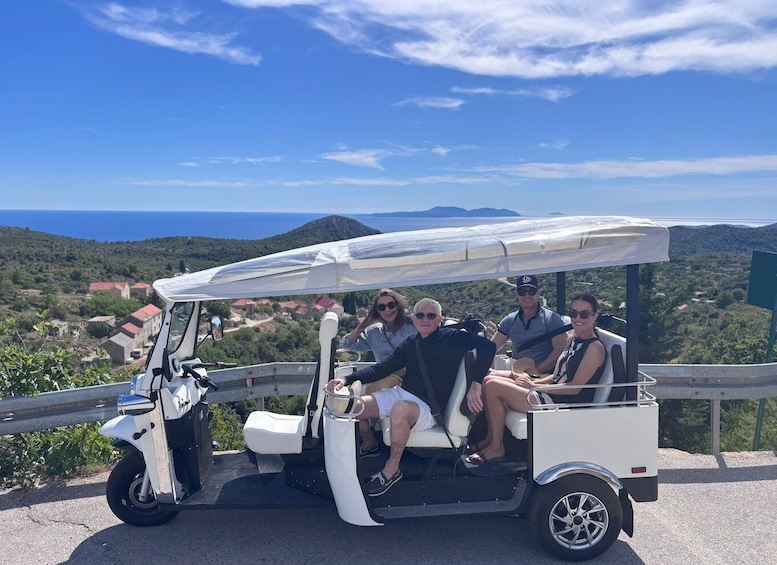 Hvar: Tuk Tuk island tour 1