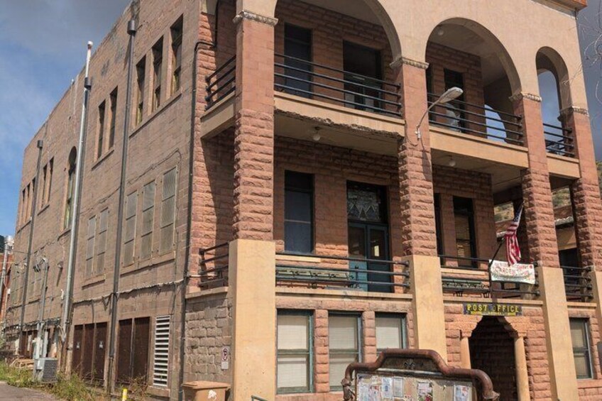 2 Hr Private Jeep Tour Old Bisbee Open Pits Lowell - Local Guide 3