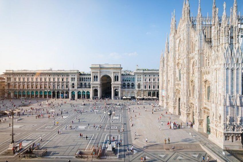 Milan Private 3-Hour Tour with Duomo, Food & Wine Tasting 4