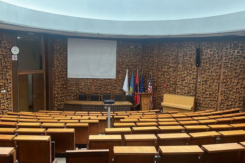Inside the National Library 2