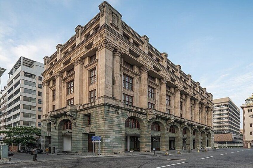 The museum has a collection of currency which date back to the 3rd century BC 3