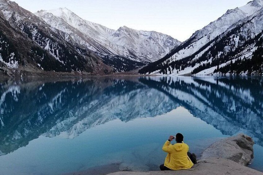 Big Almaty Lake & Alma-Arasan Gorge Tour + Birds of Prey Show 3