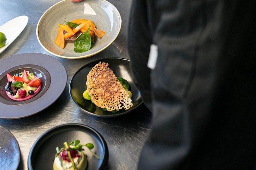 London Scenic Lunch Tour: A Gastronomic Adventure 4