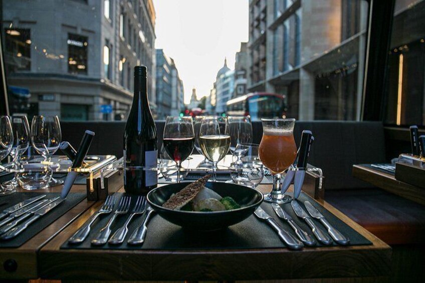 London Scenic Lunch Tour: A Gastronomic Adventure 3
