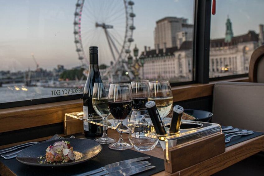 London Scenic Lunch Tour: A Gastronomic Adventure 5